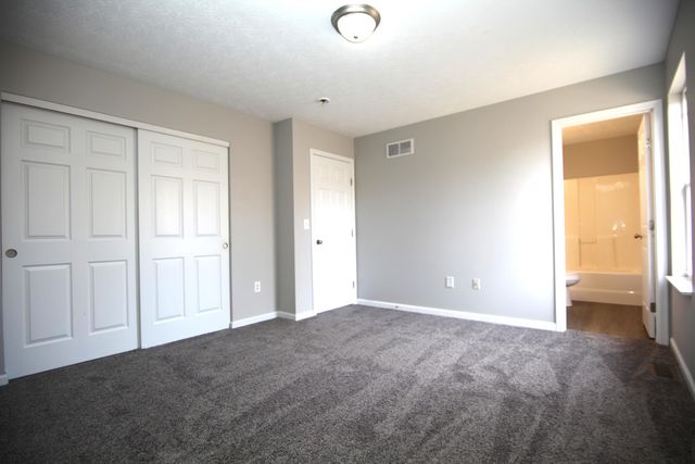 1604 Raintree Court, Elsmere, KY 41018