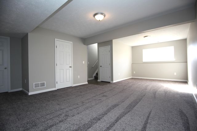 1604 Raintree Court, Elsmere, KY 41018