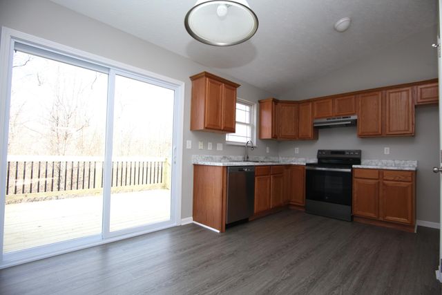 1604 Raintree Court, Elsmere, KY 41018