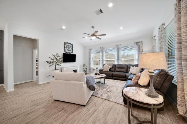 3422 Warwick River Trail, Houston, TX 77365