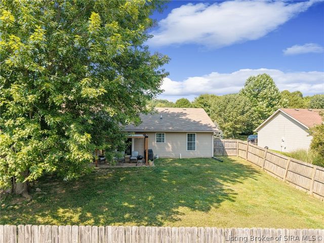 114 Stark Drive, Borden, IN 47106