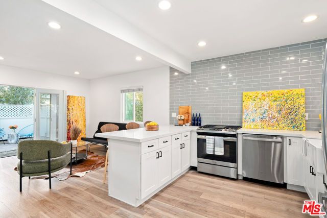 3108 Laurel Avenue A, Manhattan Beach, CA 90266