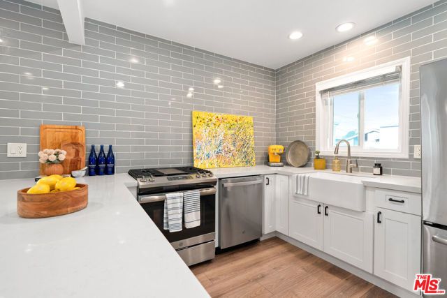 3108 Laurel Avenue A, Manhattan Beach, CA 90266