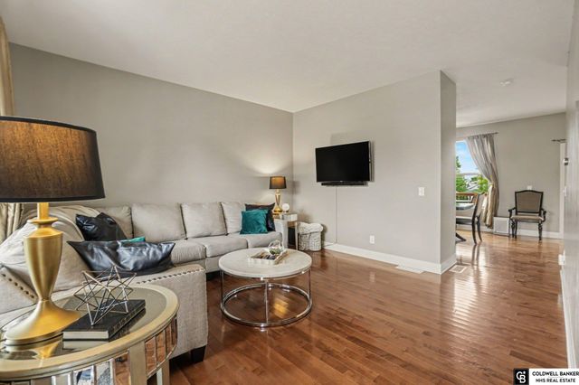7507 S 189th Street, Omaha, NE 68136
