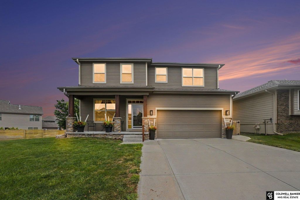 7507 S 189th Street, Omaha, NE 68136