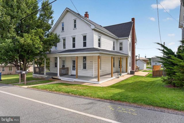 2463 S QUEEN ST, York, PA 17402
