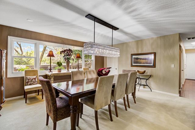 3305 Inverness Ct, Sacramento, CA 95821