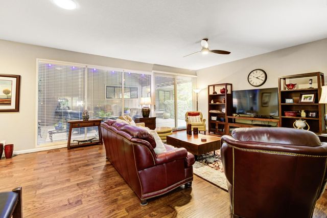 3305 Inverness Ct, Sacramento, CA 95821