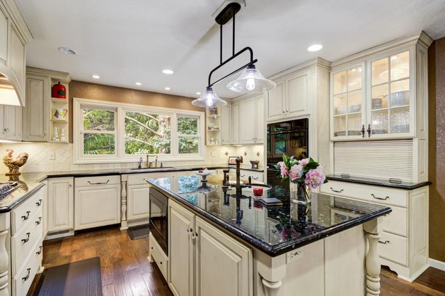 3305 Inverness Ct, Sacramento, CA 95821