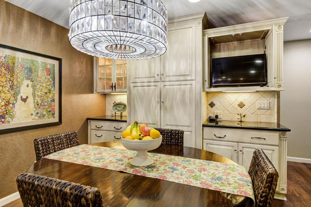 3305 Inverness Ct, Sacramento, CA 95821