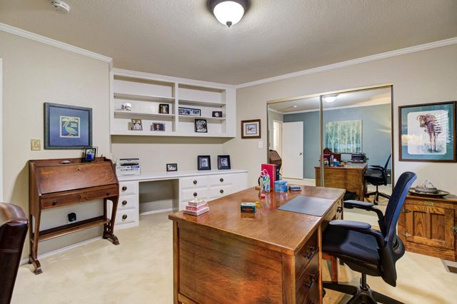 3305 Inverness Ct, Sacramento, CA 95821