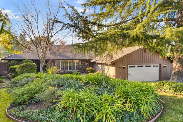 3305 Inverness Ct, Sacramento, CA 95821