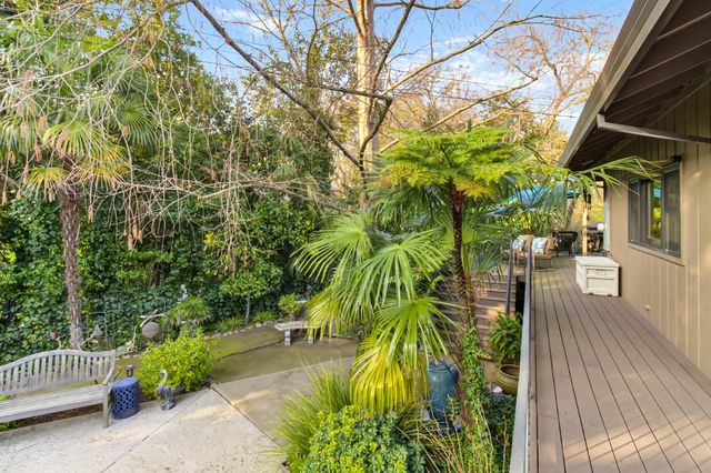 3305 Inverness Ct, Sacramento, CA 95821