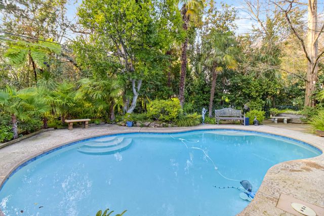 3305 Inverness Ct, Sacramento, CA 95821