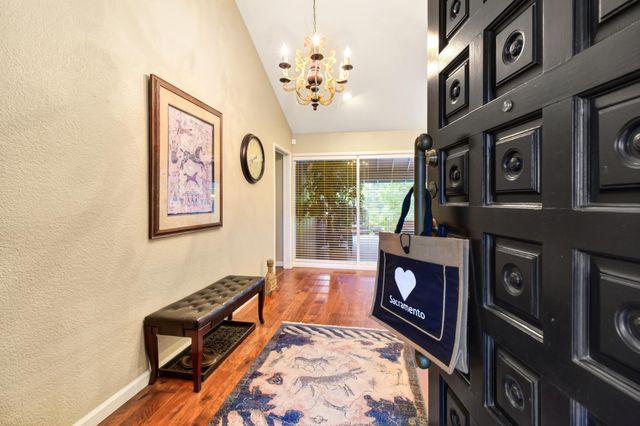 3305 Inverness Ct, Sacramento, CA 95821