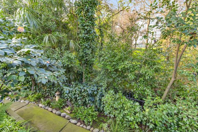 3305 Inverness Ct, Sacramento, CA 95821