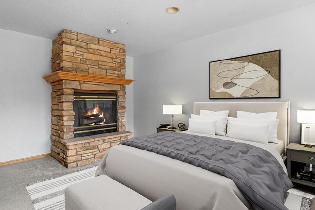 1075 Lauderdale N, Onalaska, WI 54650