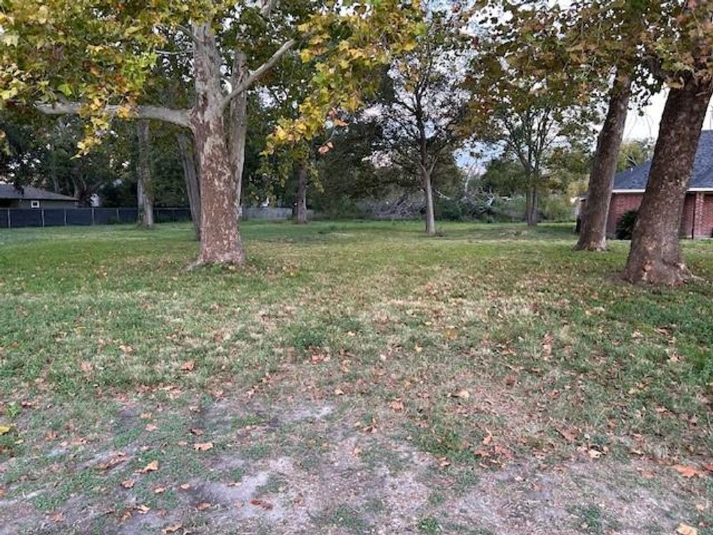 0 Irby, Houston, TX 77088