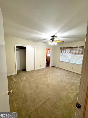 17 Deforest Avenue, Trion, GA 30753