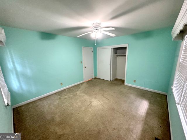 17 Deforest Avenue, Trion, GA 30753