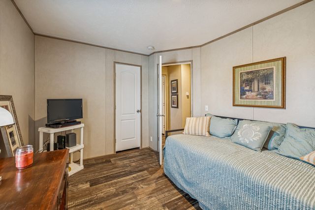 470 James Whitefield Rd, Bethpage, TN 37022