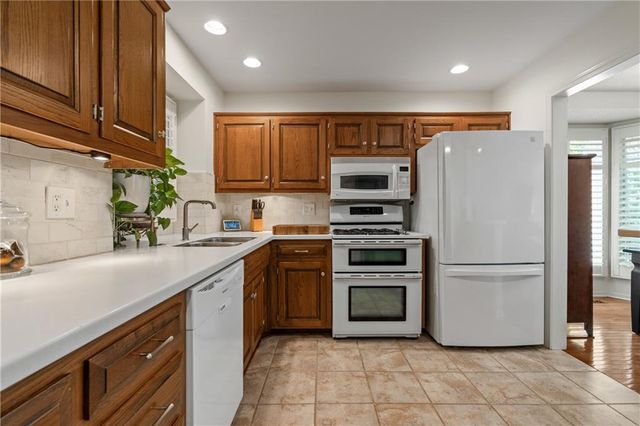 12595 Broadmoor Street, Overland Park, KS 66209