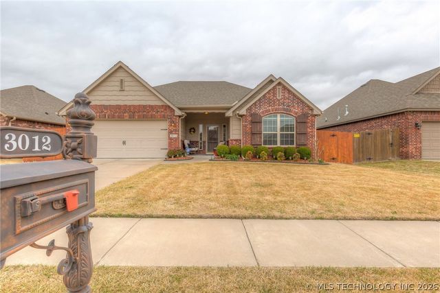 3012 W Mobile Place, Broken Arrow, OK 74011