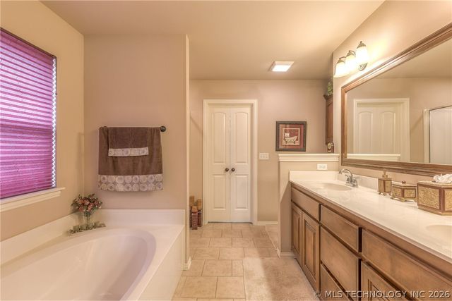 3012 W Mobile Place, Broken Arrow, OK 74011