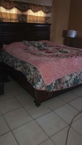 2070 NE 2nd Avenue, Pompano Beach, FL 33060