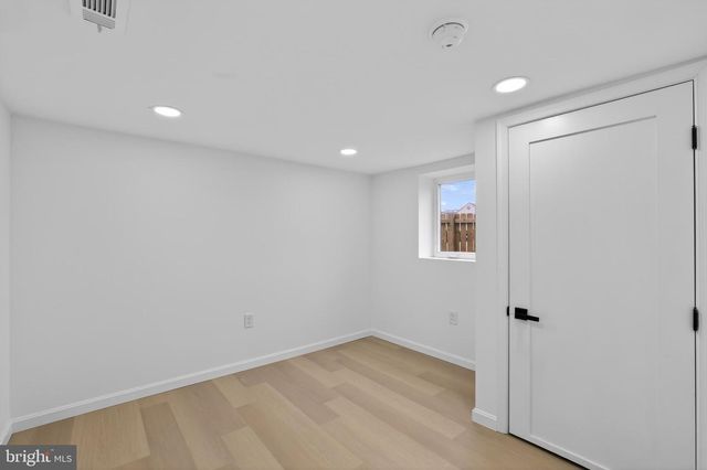 2932 YOST PL NE, Washington, DC 20018