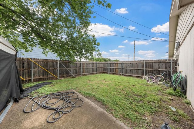 6716 Wiethorn Drive 6718, Waco, TX 76710