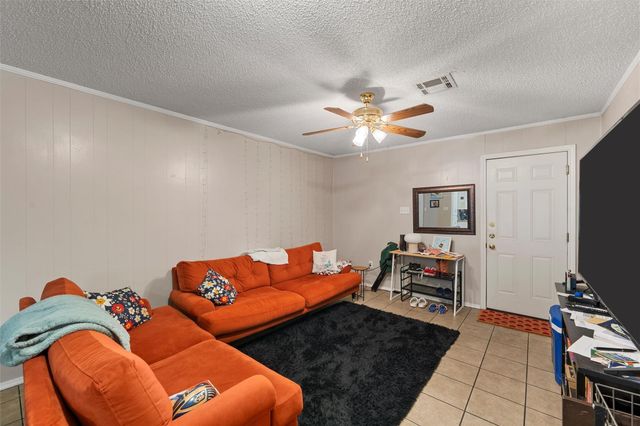 6716 Wiethorn Drive 6718, Waco, TX 76710