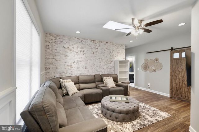 44642 PETERSHAM DR, Ashburn, VA 20147