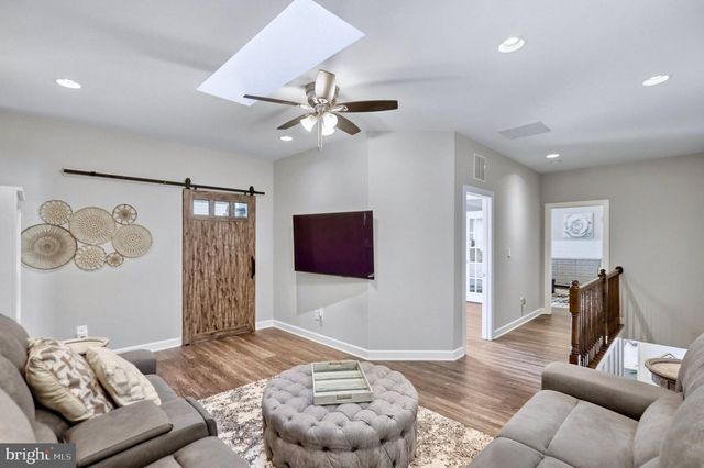 44642 PETERSHAM DR, Ashburn, VA 20147
