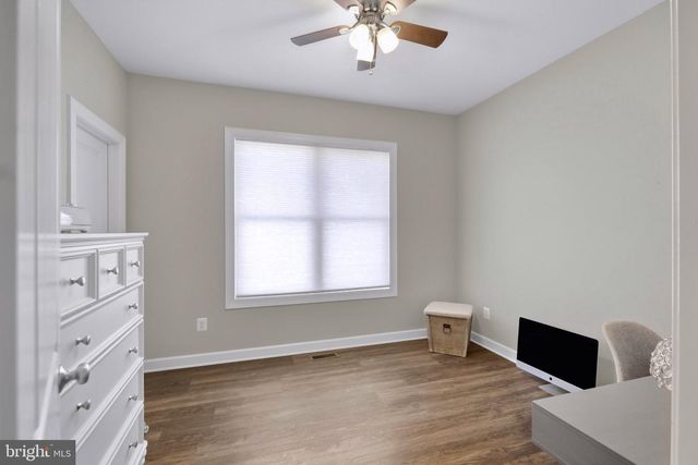 44642 PETERSHAM DR, Ashburn, VA 20147