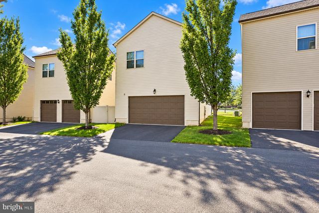 44642 PETERSHAM DR, Ashburn, VA 20147
