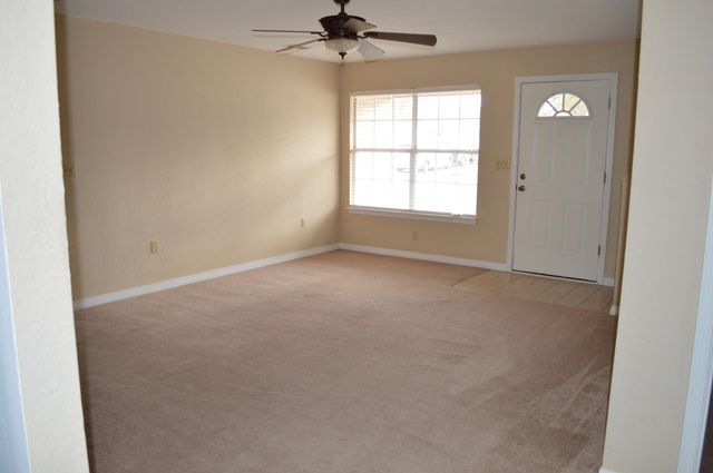 123 Oak Terrace Drive, Crestview, FL 32539