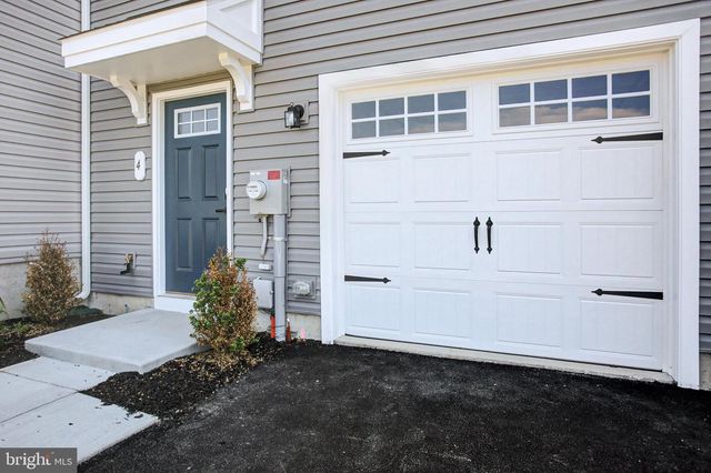 4 MARGARET WAY, Carlisle, PA 17013