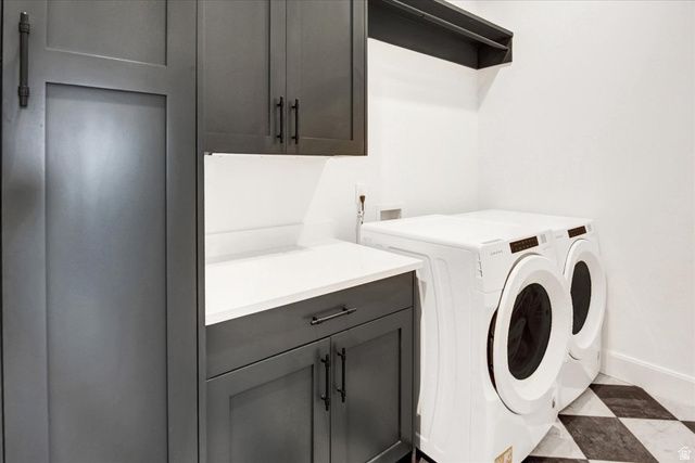 724 W MAPLE DRIFT LN, Draper, UT 84020