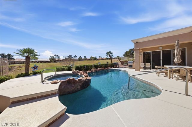 10501 Shoalhaven Drive, Las Vegas, NV 89134