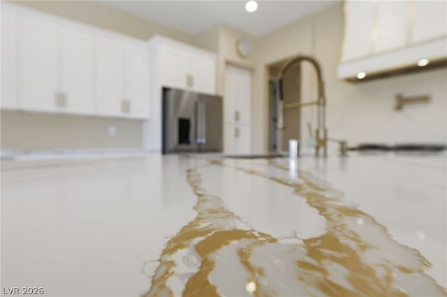 10501 Shoalhaven Drive, Las Vegas, NV 89134