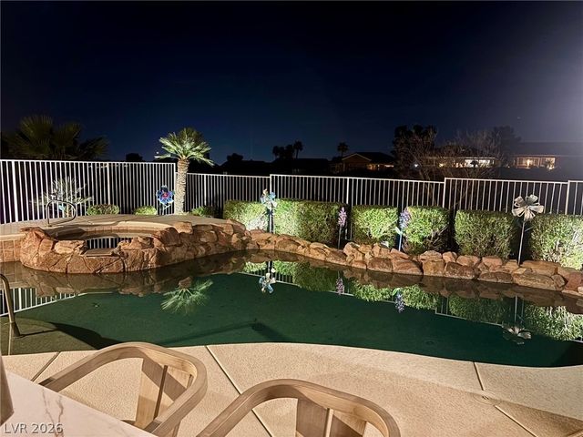 10501 Shoalhaven Drive, Las Vegas, NV 89134