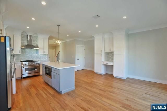 463 Roff Avenue B, Palisades Park, NJ 07650