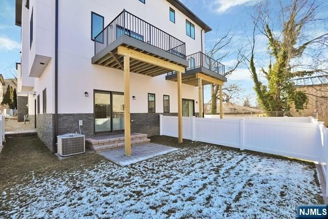 463 Roff Avenue B, Palisades Park, NJ 07650