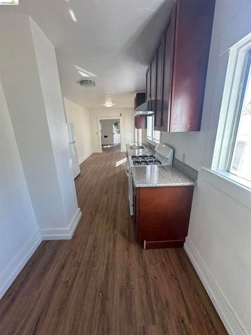 3316 Macarthur Blvd, Oakland, CA 94602