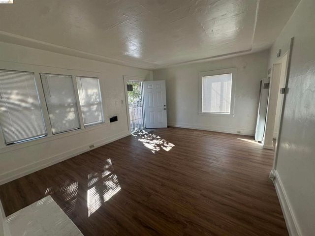 3316 Macarthur Blvd, Oakland, CA 94602