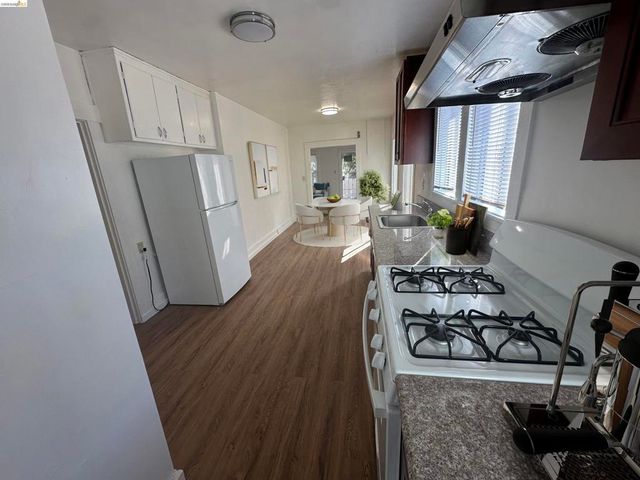 3316 Macarthur Blvd, Oakland, CA 94602