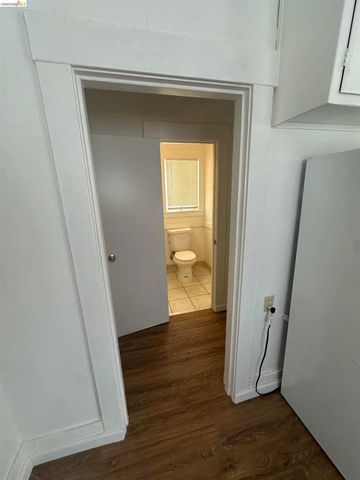 3316 Macarthur Blvd, Oakland, CA 94602