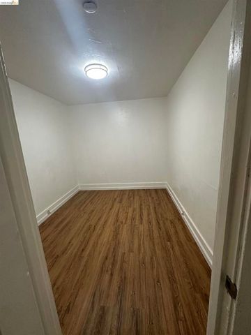 3316 Macarthur Blvd, Oakland, CA 94602