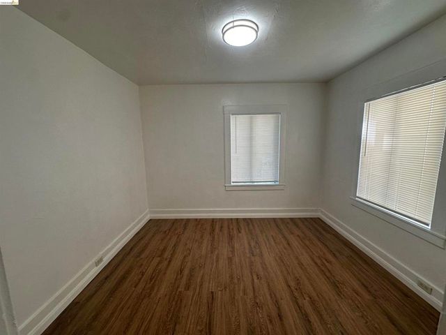 3316 Macarthur Blvd, Oakland, CA 94602